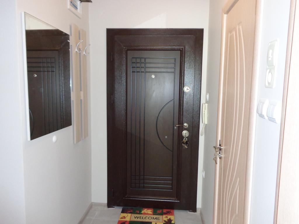 Luxury Apartment Lazur 2 Burgas Extérieur photo